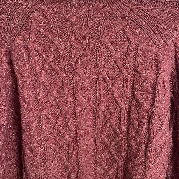 Viral Thread Long Sleeve Mock Turtleneck Sweater - Picture 2 of 4